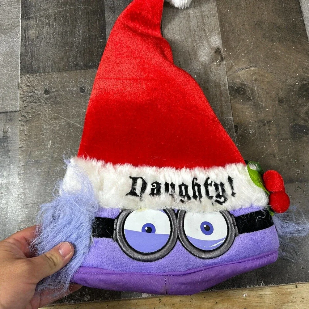 Despicable Me Evil Minion Mayhem Universal Purple Park Santa Hat Christmas‎ 2015